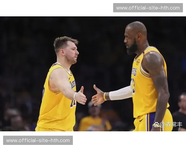 季后赛席位争夺战 各队战术微调以应对关键卡位战